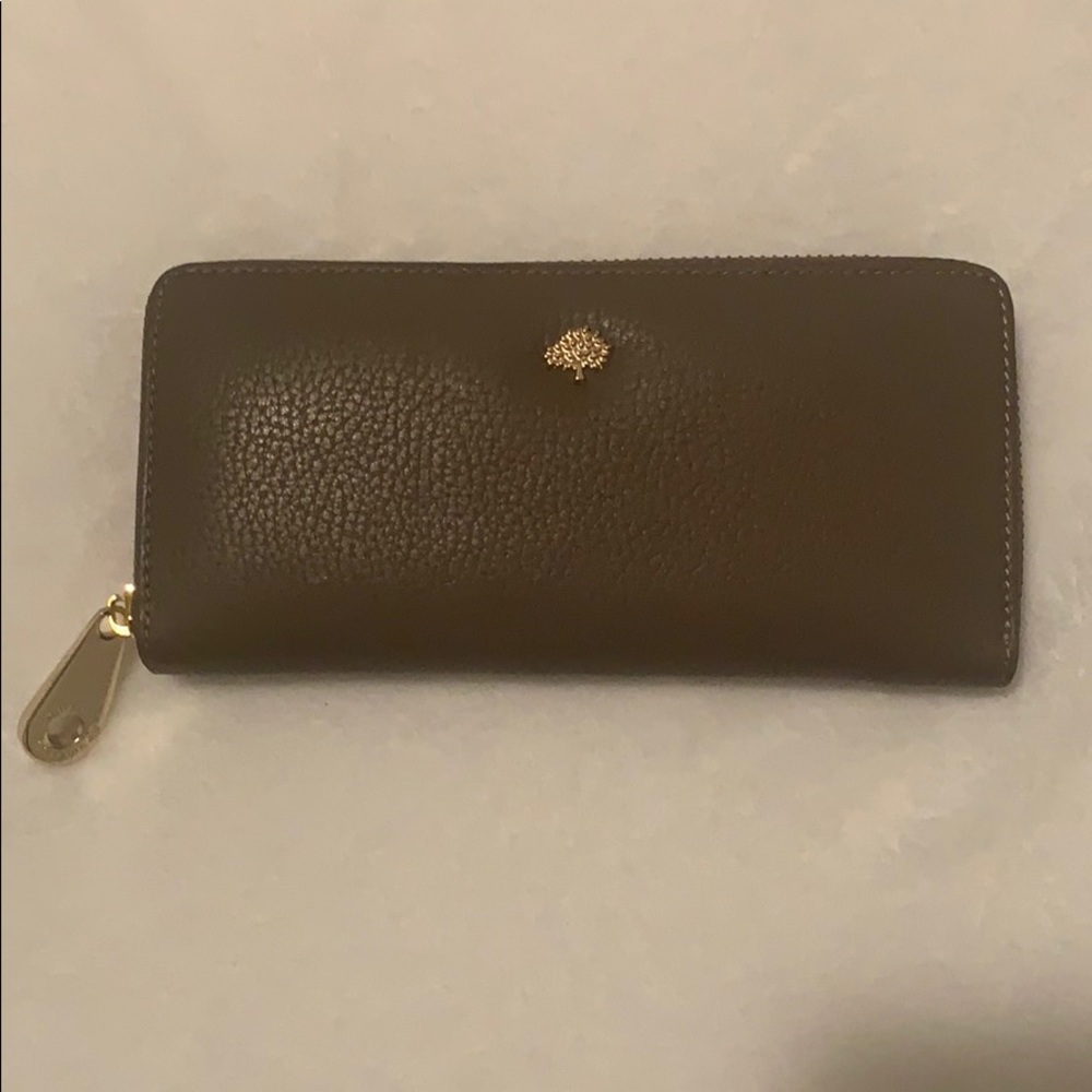 Mulberry 8 card zip around wallet